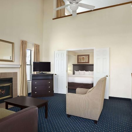 Hawthorn Extended Stay By Wyndham Fort Wayne Exterior foto